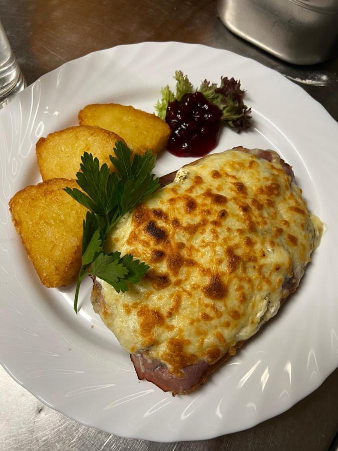 Gaststaette Braustuebchen Hotel Schlitz Luaran gambar